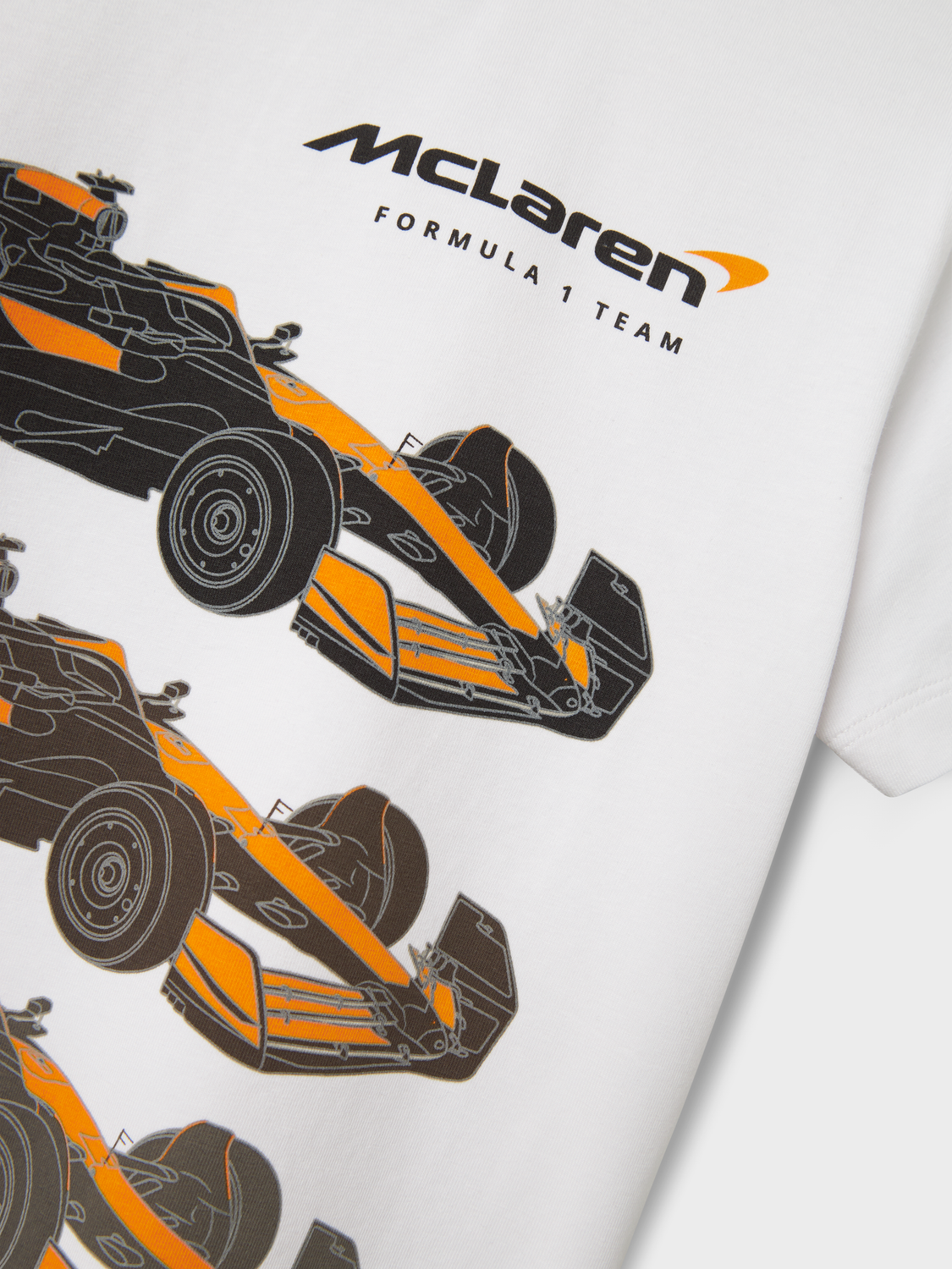 model_shot-front_full